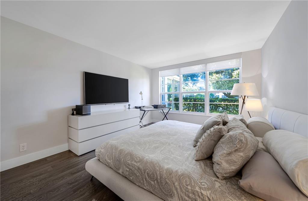 Oaks Terrace - Residential