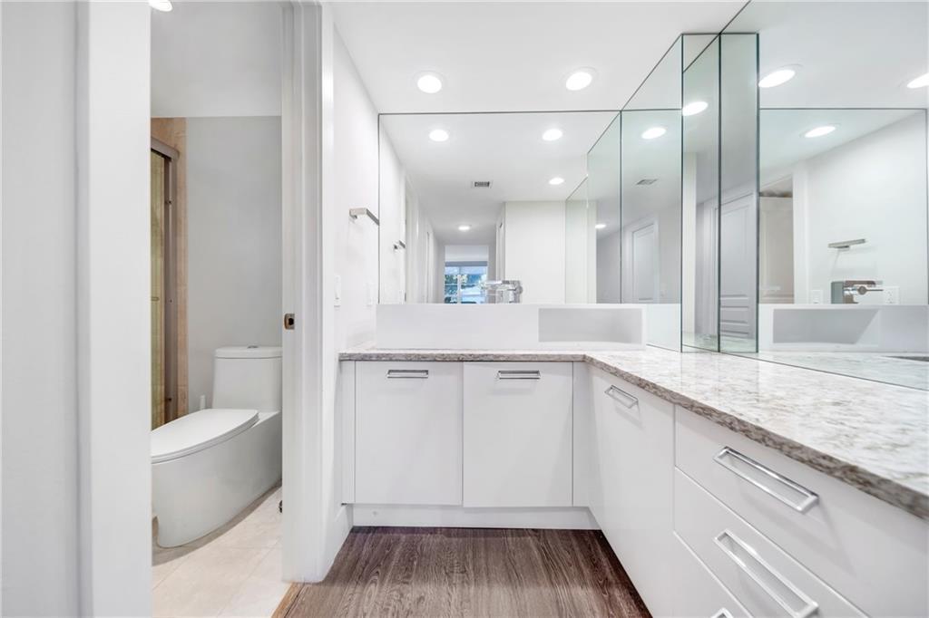 Oaks Terrace - Residential