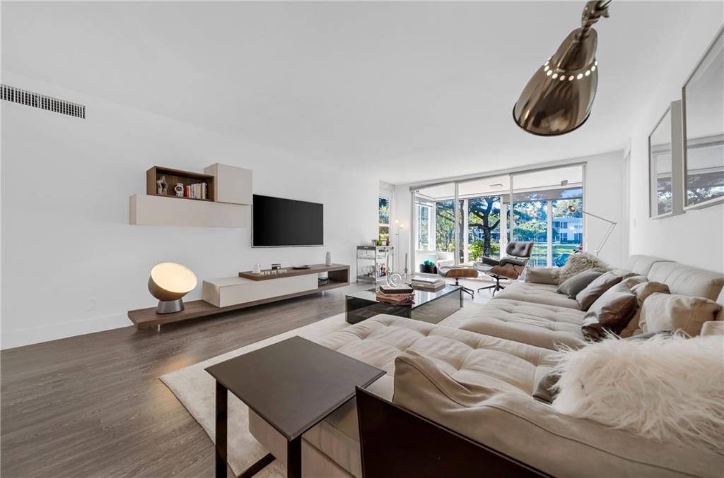 Oaks Terrace - Residential