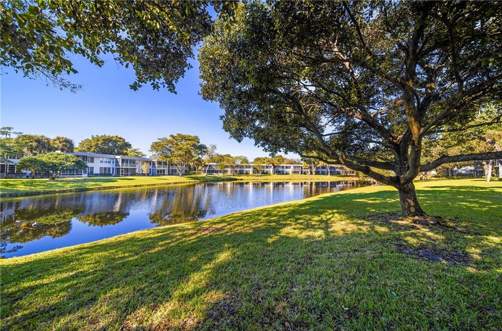 Oaks Terrace - Residential
