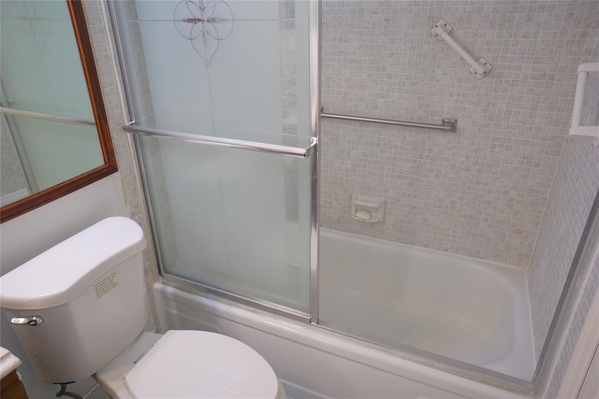 Newport H  # 4029 - Residential