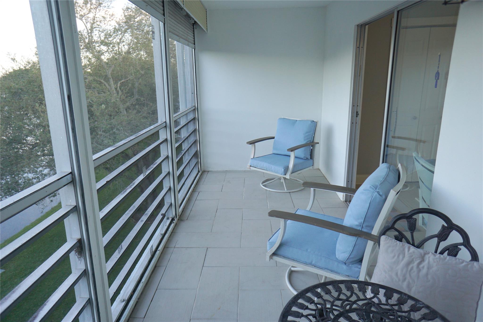 Newport H  # 4029 - Residential