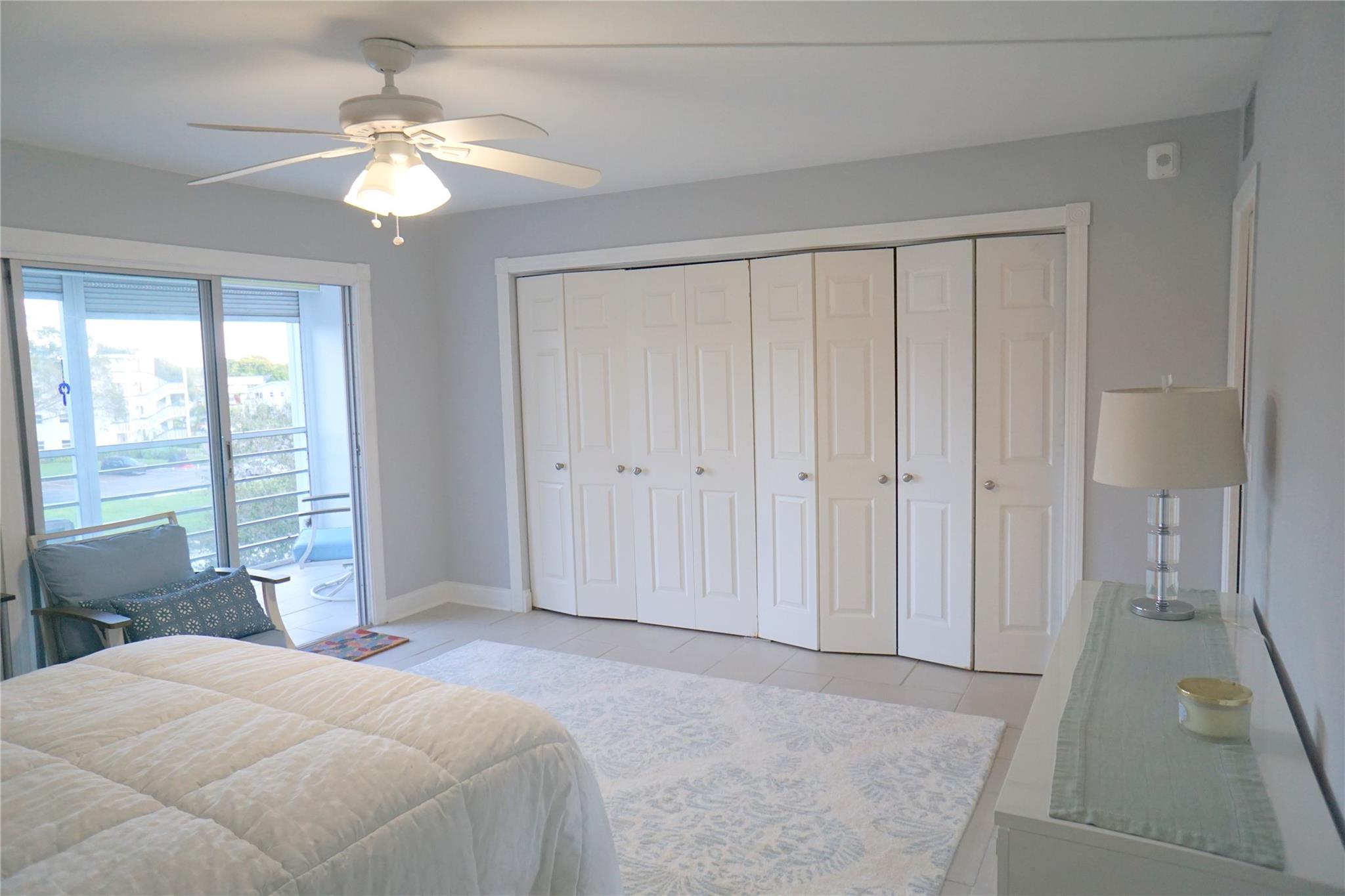 Newport H  # 4029 - Residential