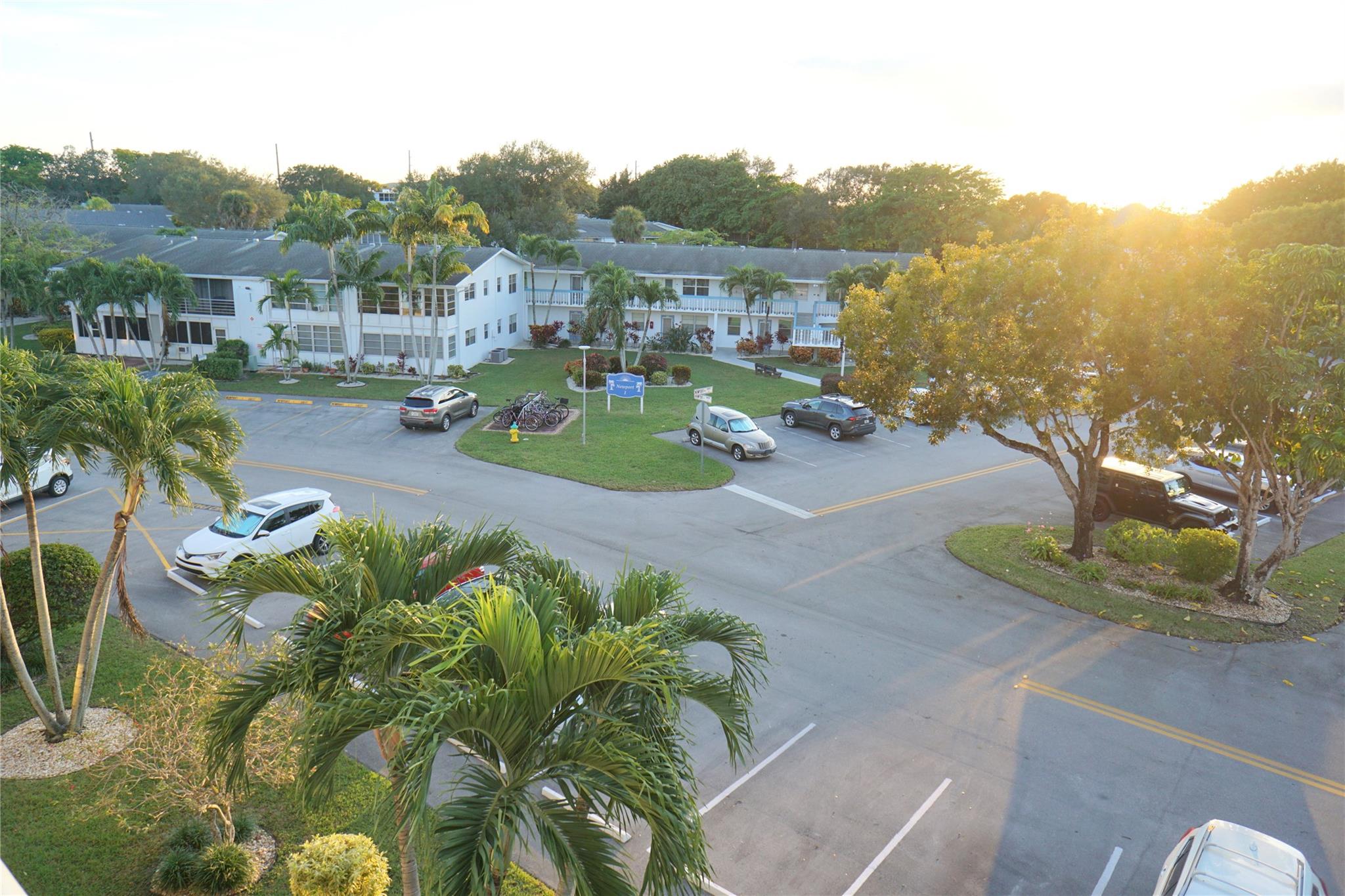 Newport H  # 4029 - Residential