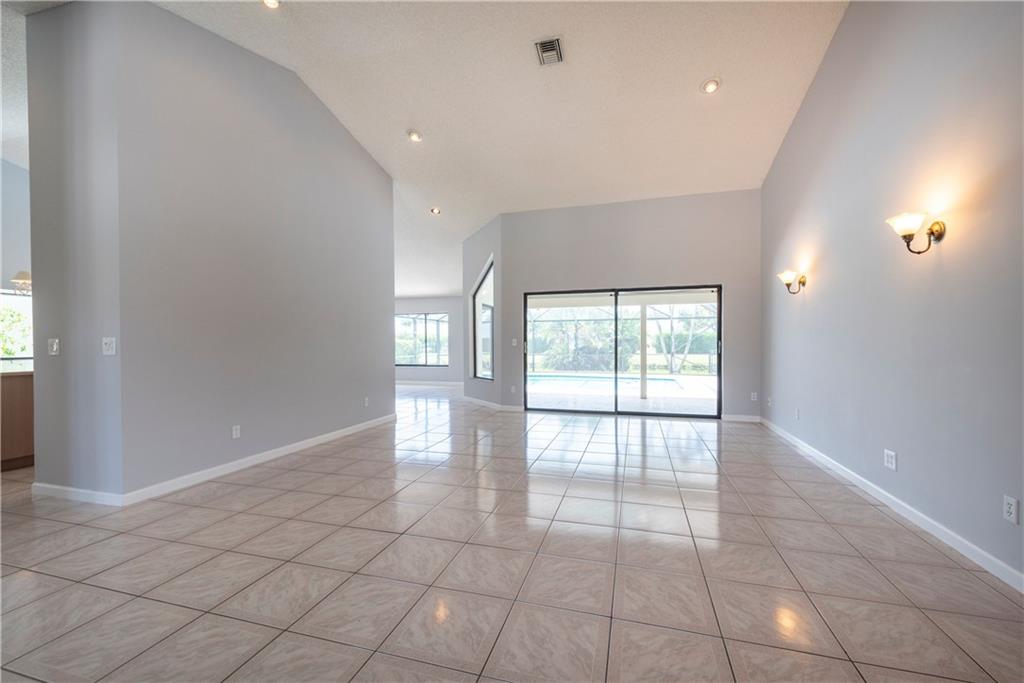 Jacaranda Prcl 274 132-8 - Residential
