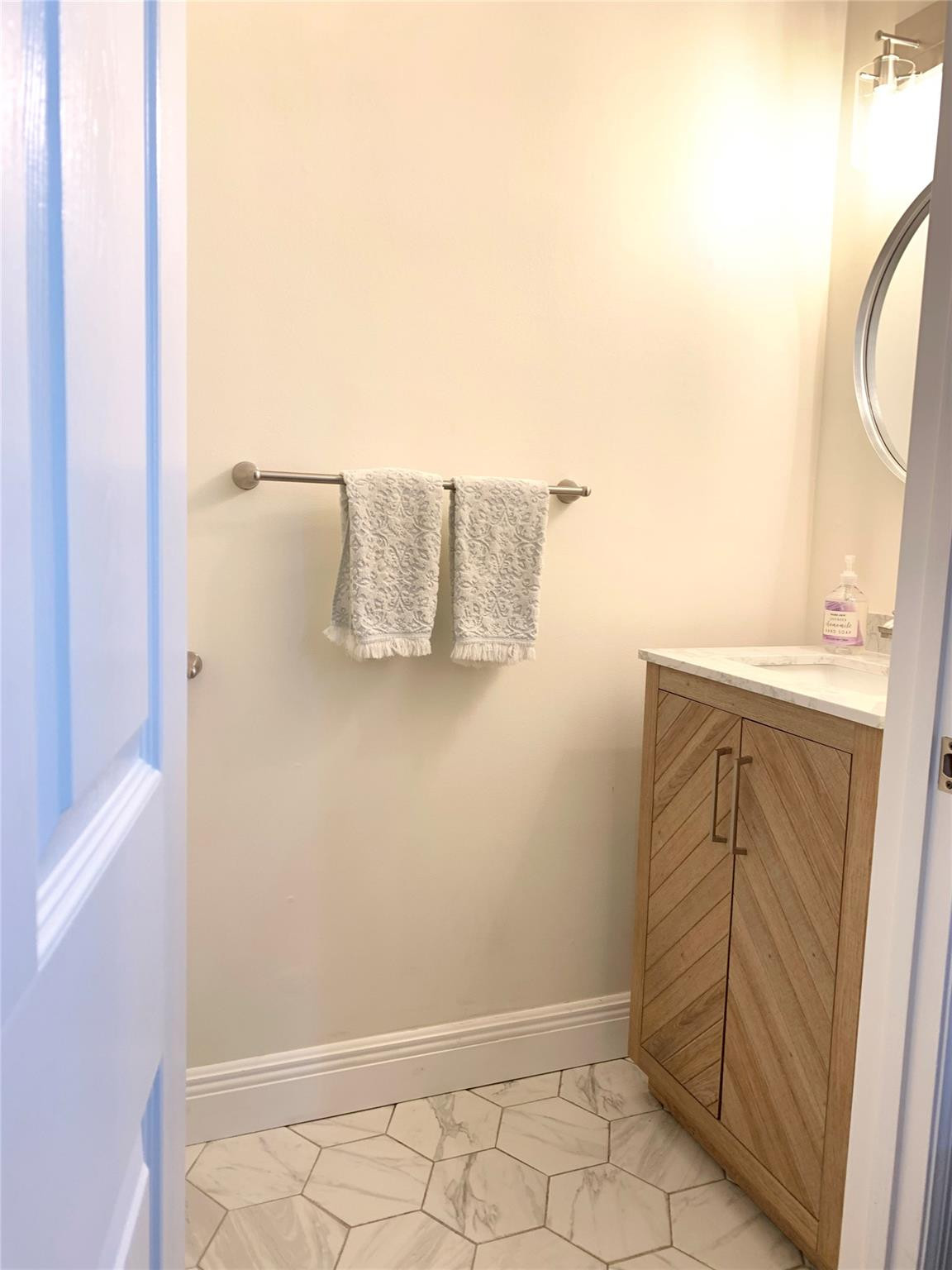 Old Florida Bungalow - Residential