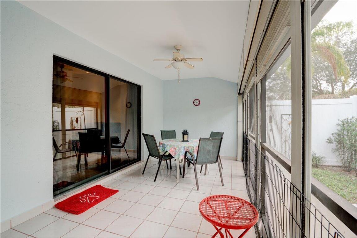 ARBOURS OF THE PALM BEACHES CONDO - Residential