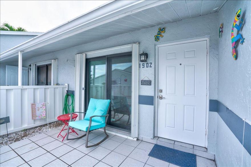 Inviting 2/2 villa in a centrally located 55+ community with easy access to downtown and the beaches. This well-maintained, single-story home features an updated kitchen, laminate flooring, and a spacious primary bedroom with no stairs. Newer roof, A/C (under warranty), and hot water heater. Active community with an updated clubhouse. This is an excellent opportunity to enjoy comfortable, 
low-maintenance living in a highly convenient location.