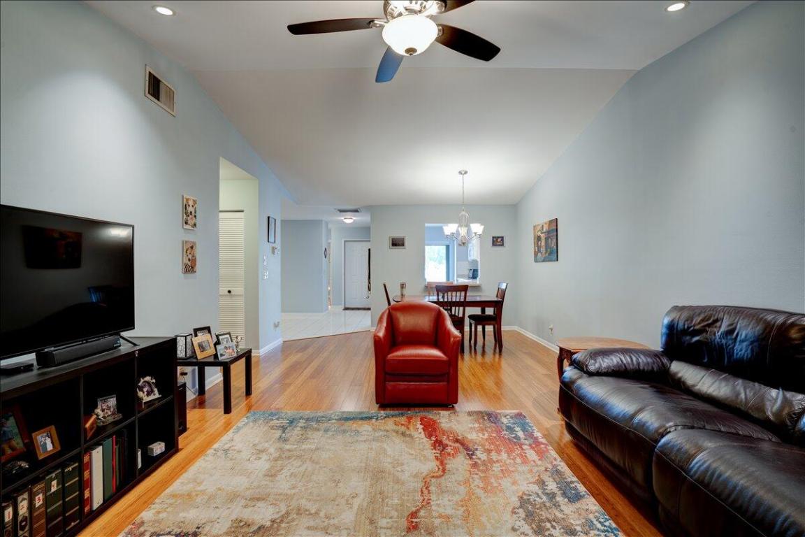 ARBOURS OF THE PALM BEACHES CONDO - Residential