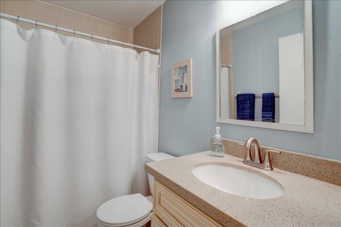 ARBOURS OF THE PALM BEACHES CONDO - Residential