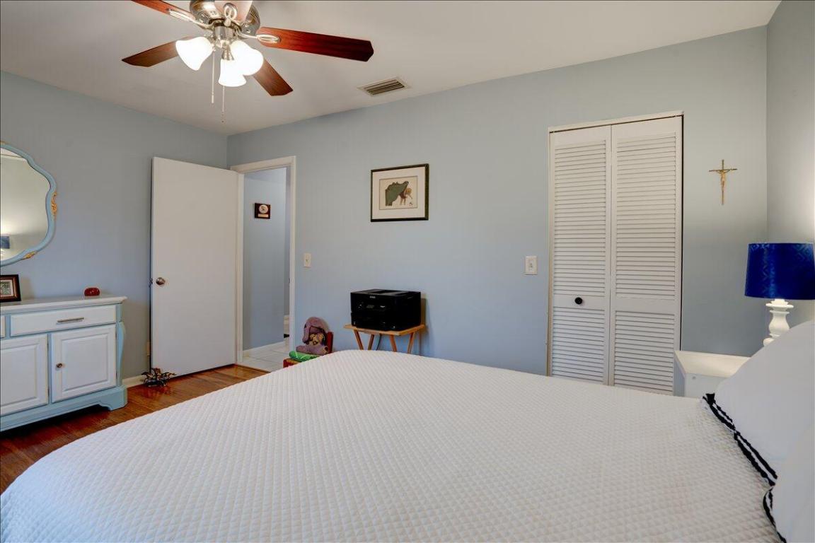 ARBOURS OF THE PALM BEACHES CONDO - Residential