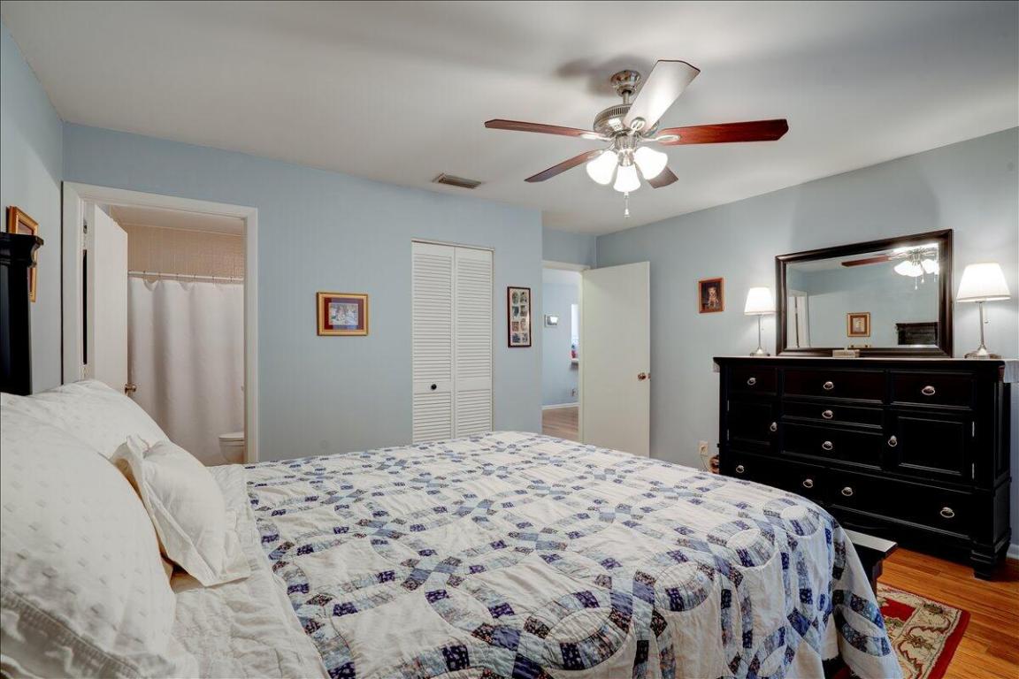 ARBOURS OF THE PALM BEACHES CONDO - Residential