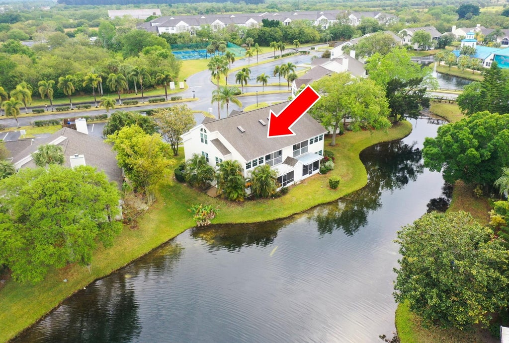 Photo of 1975 Westminster Circle #4, Vero Beach, FL 32966 (MLS # R11098285)