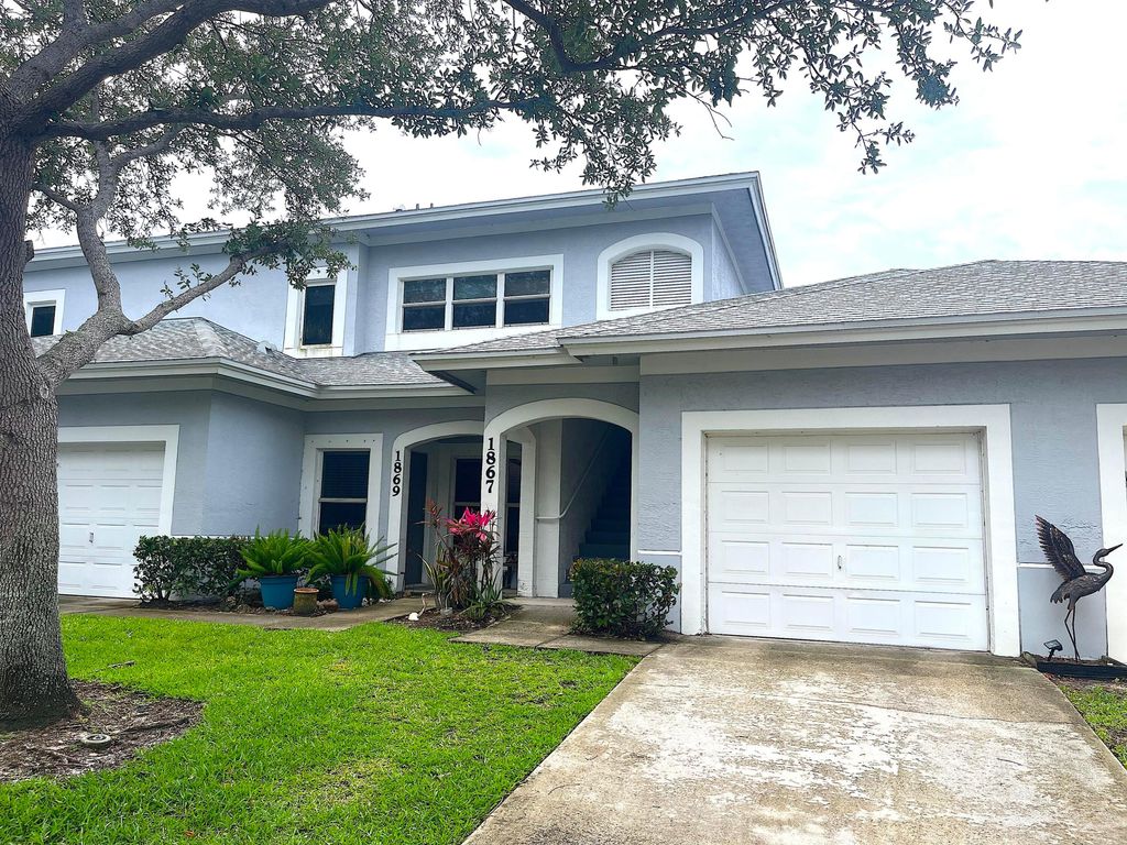 Photo of 1867 S Dovetail Drive #2, Fort Pierce, FL 34982 (MLS # R11094068)