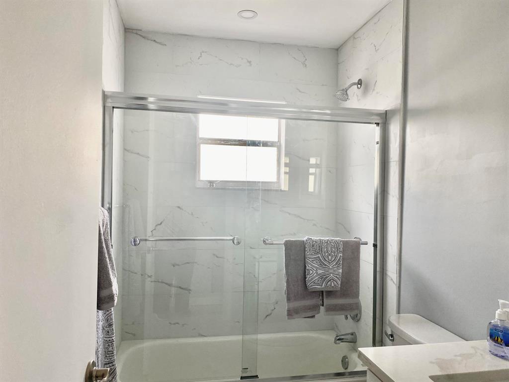 KINGS POINT NORMANDY CONDOS - Residential