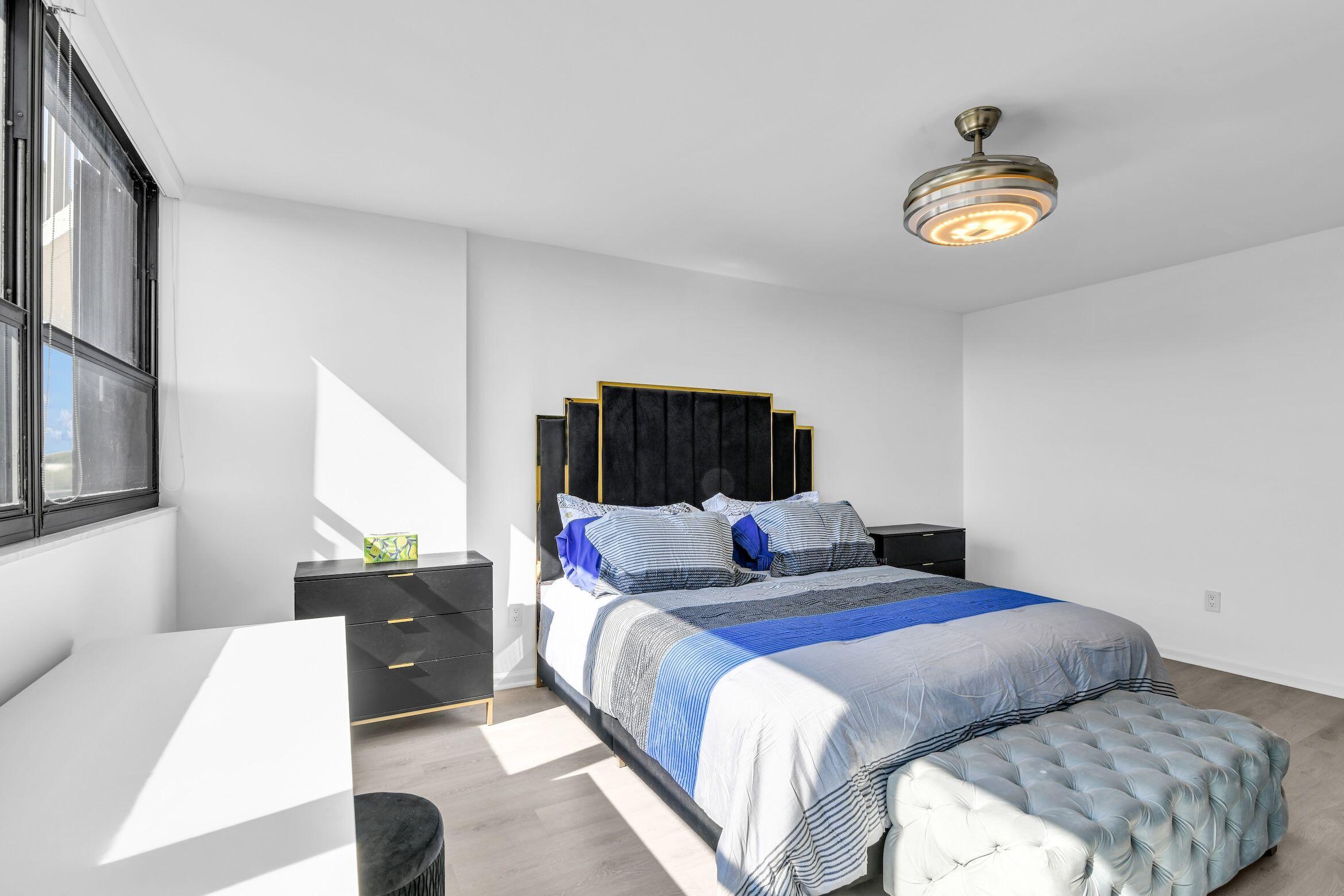 PORTA BELLA EAST - Residential