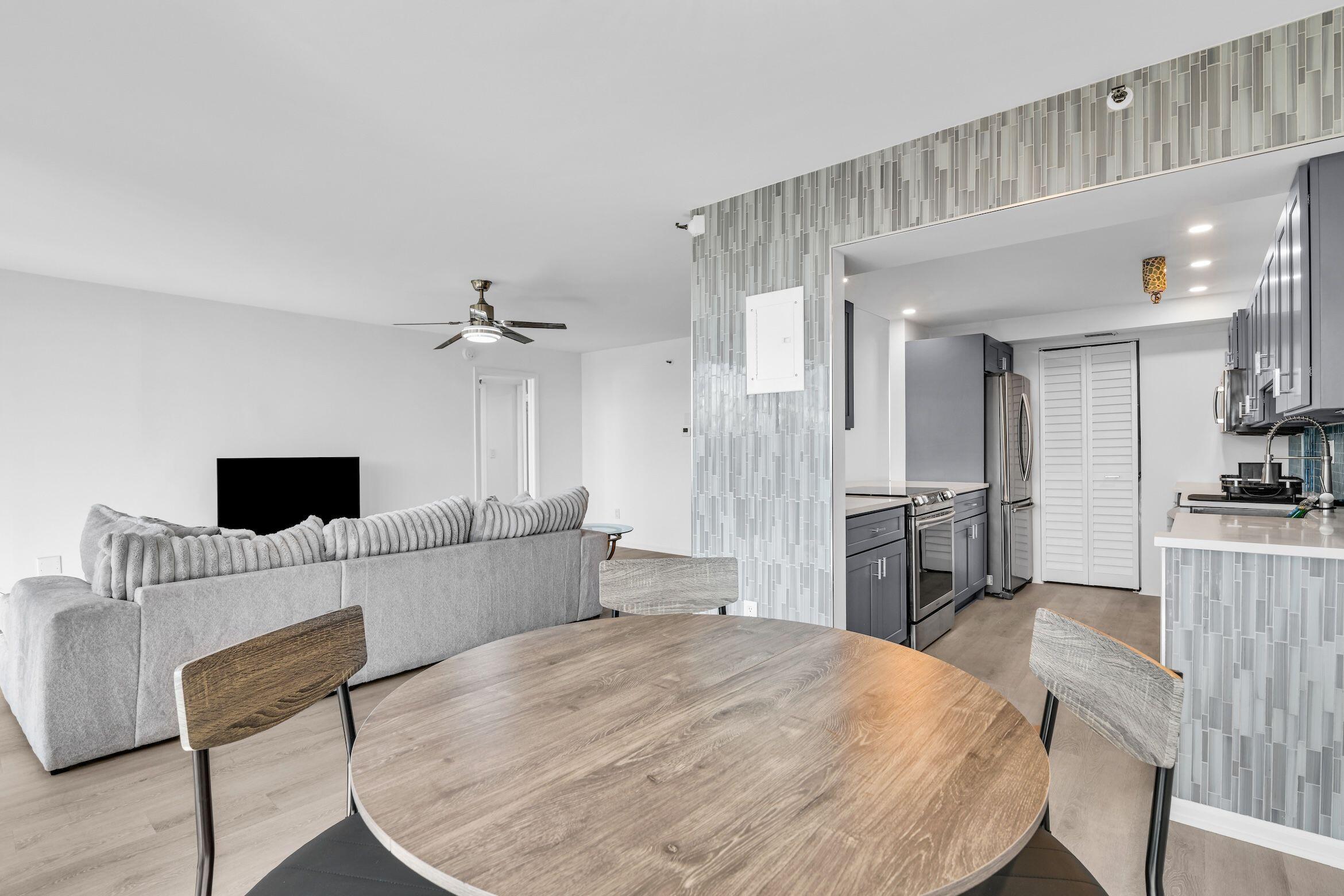 PORTA BELLA EAST - Residential