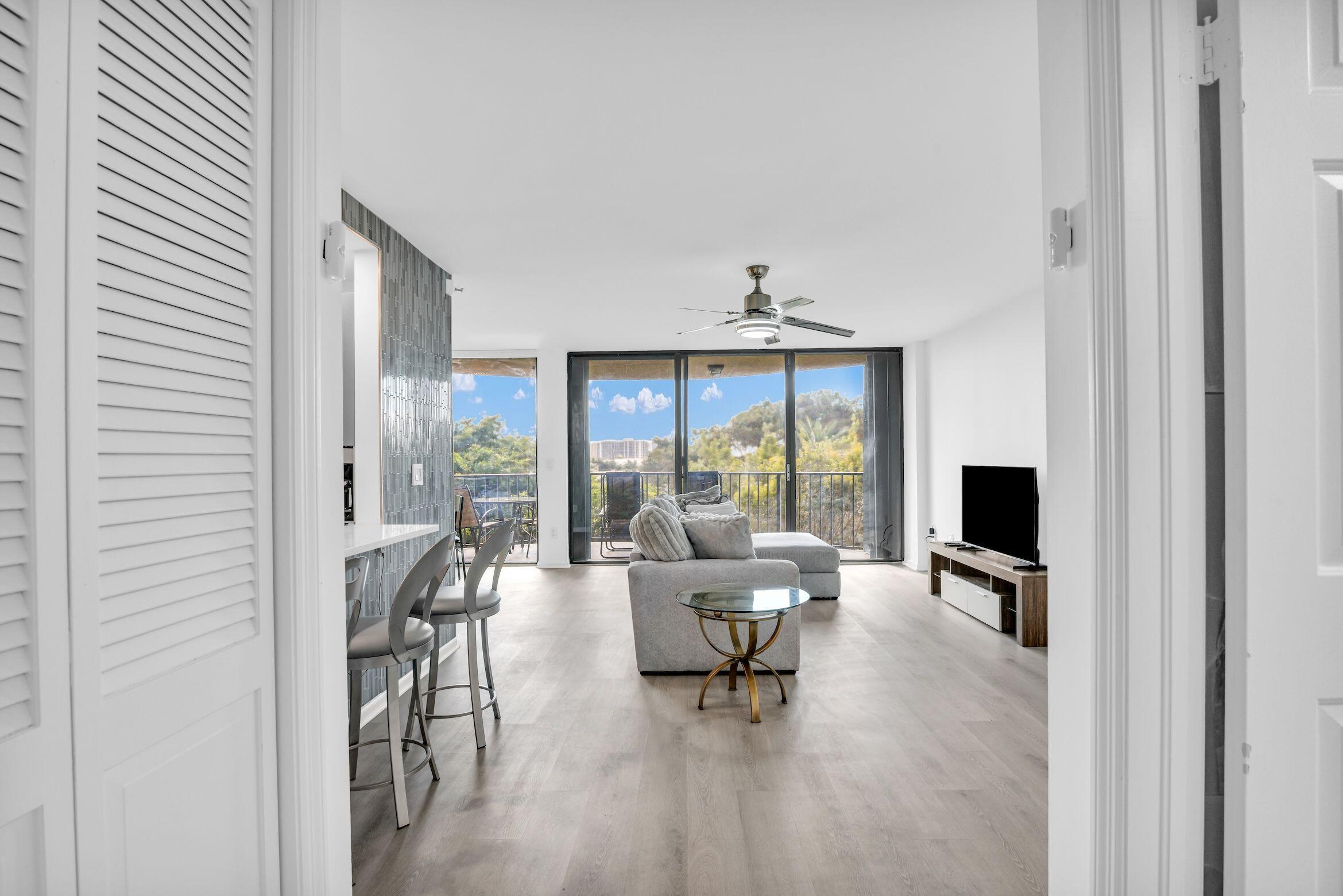 PORTA BELLA EAST - Residential