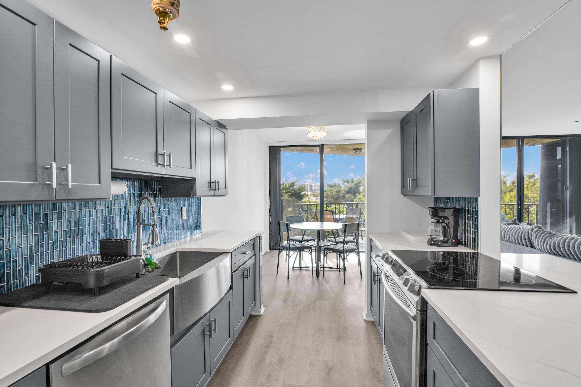 PORTA BELLA EAST - Residential