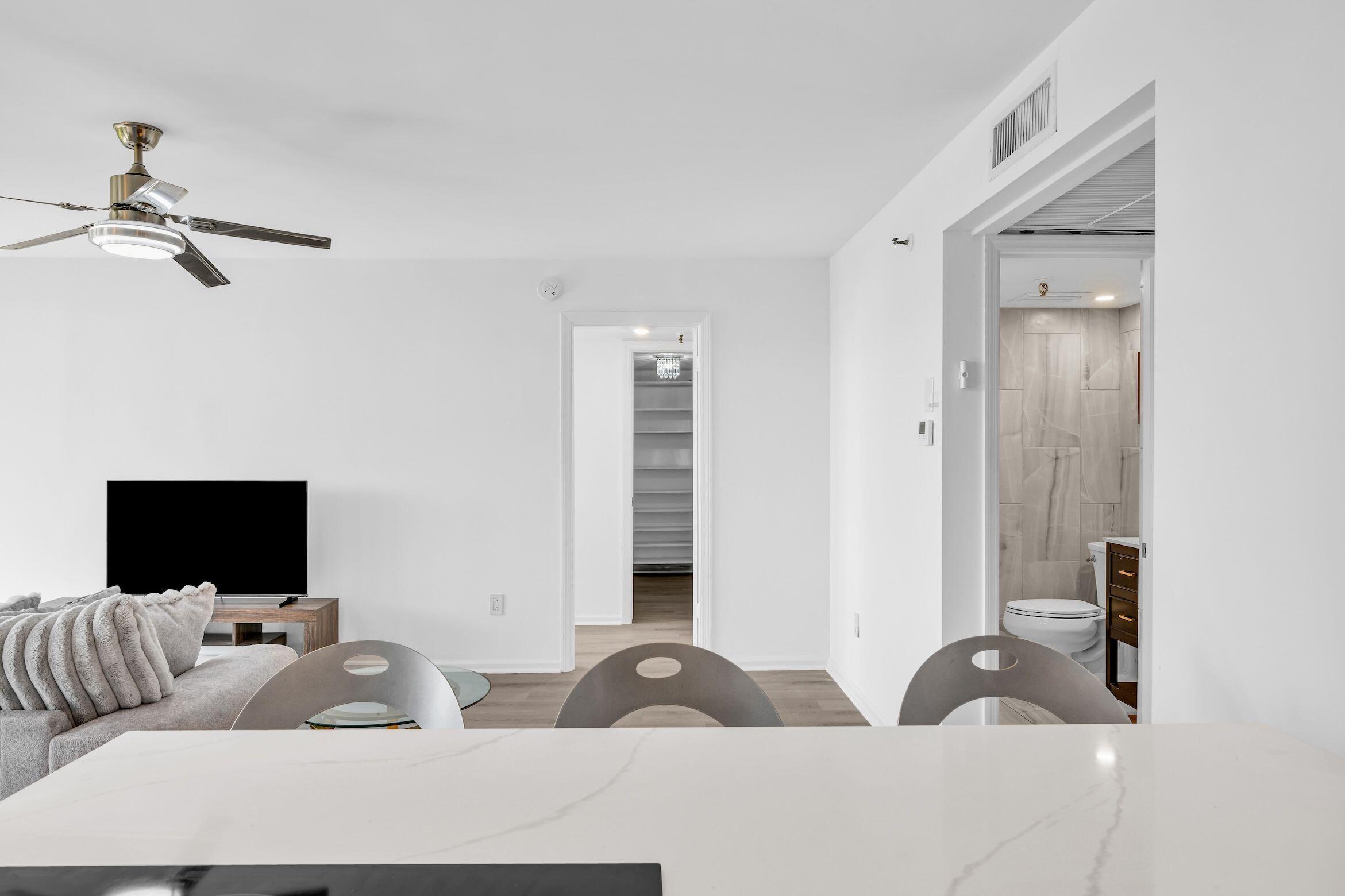 PORTA BELLA EAST - Residential