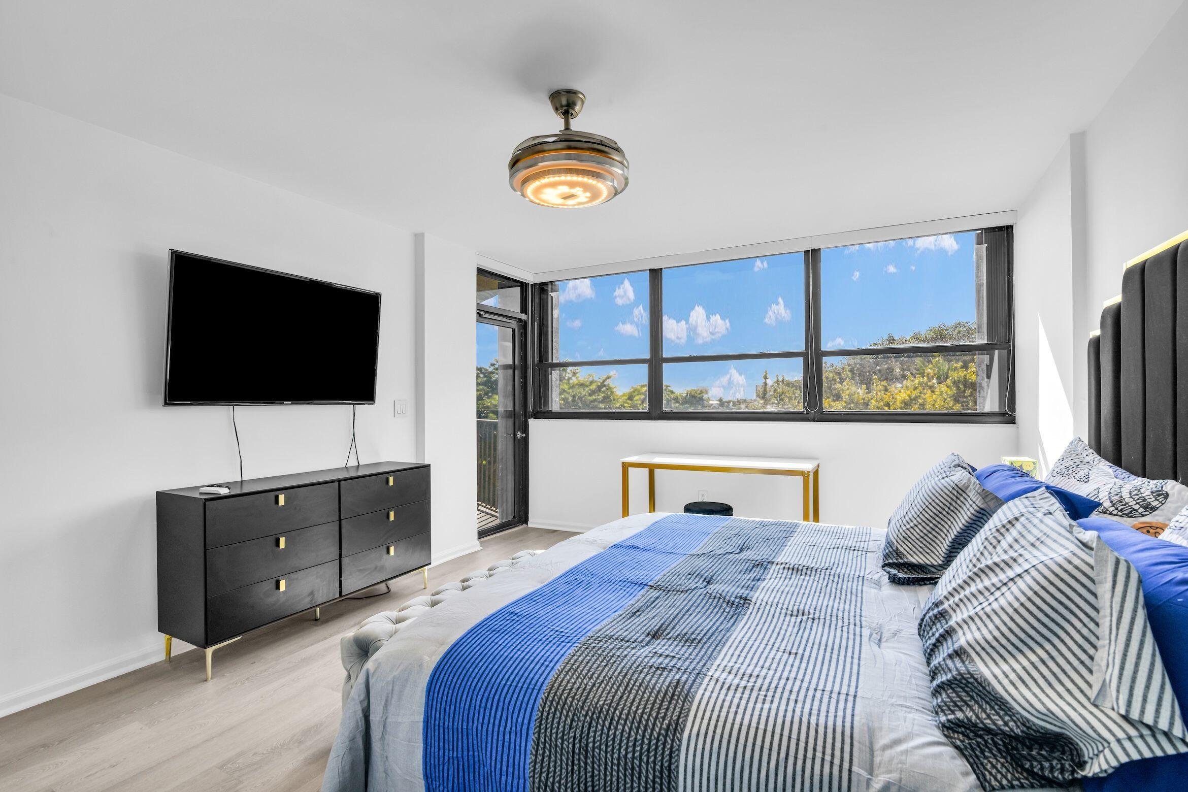 PORTA BELLA EAST - Residential