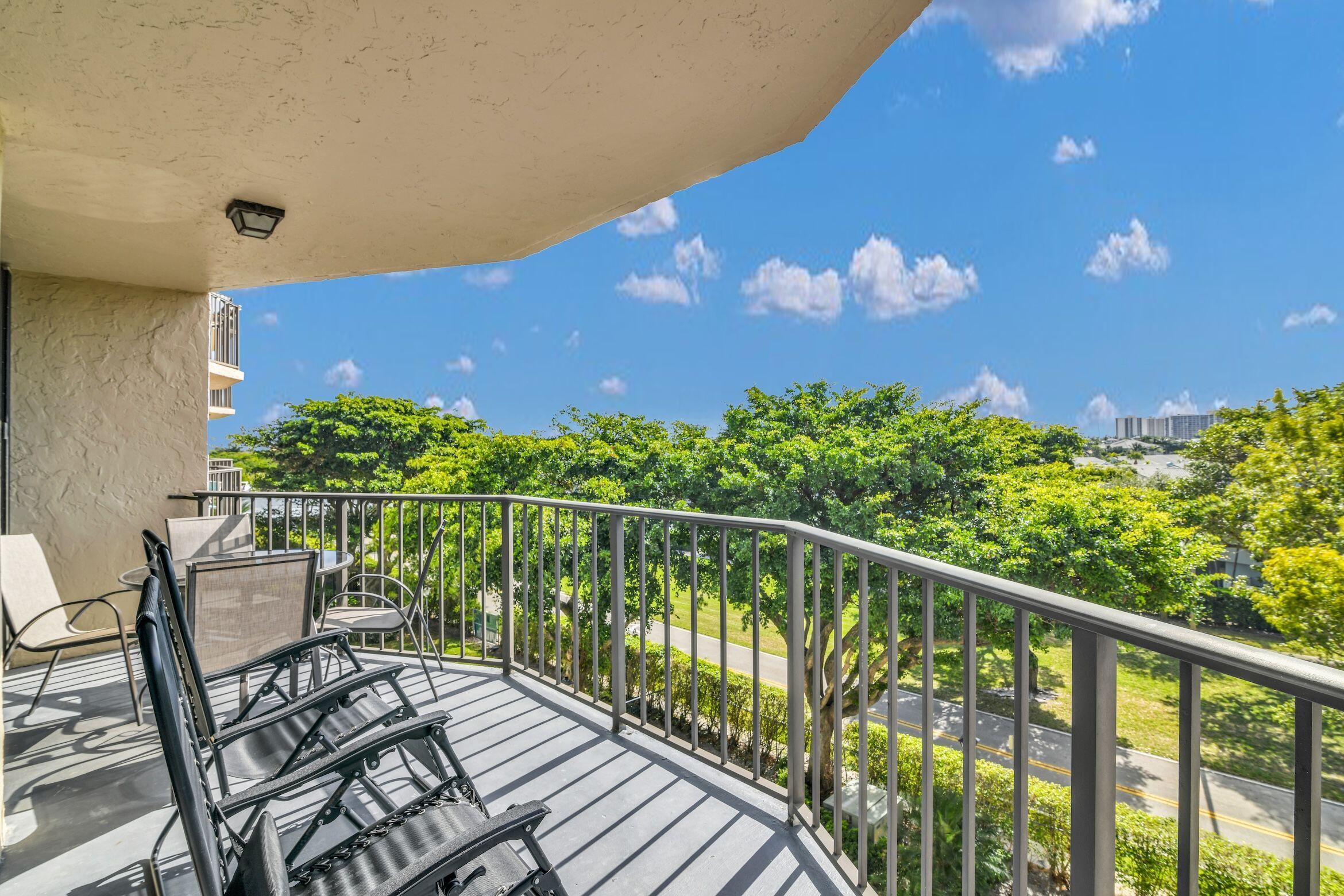 PORTA BELLA EAST - Residential