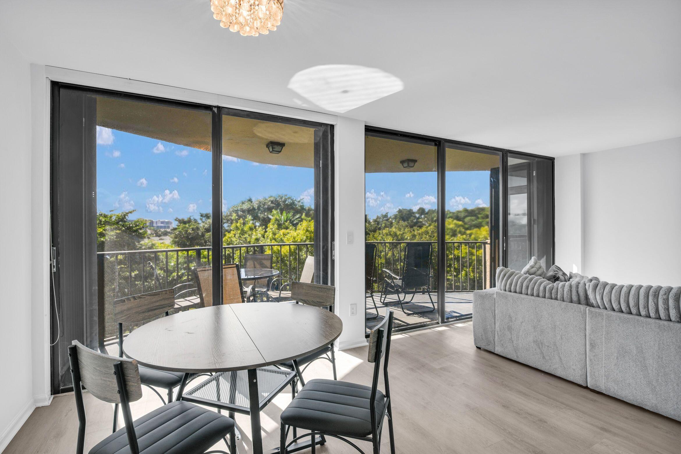 PORTA BELLA EAST - Residential