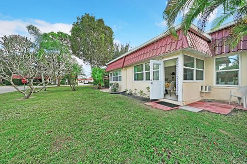 A home in Lake Worth