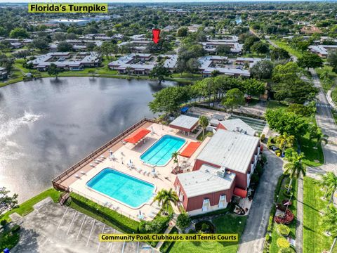 A home in Lake Worth