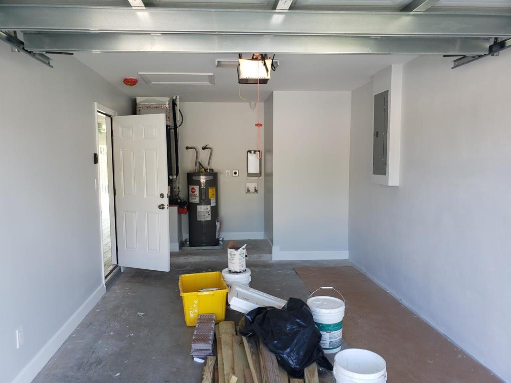 CHERRY HILLS - Residential