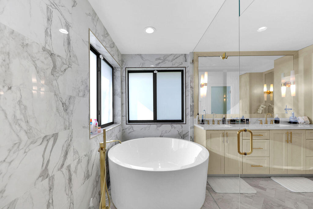 CARLTON ESTATES-2 - Residential