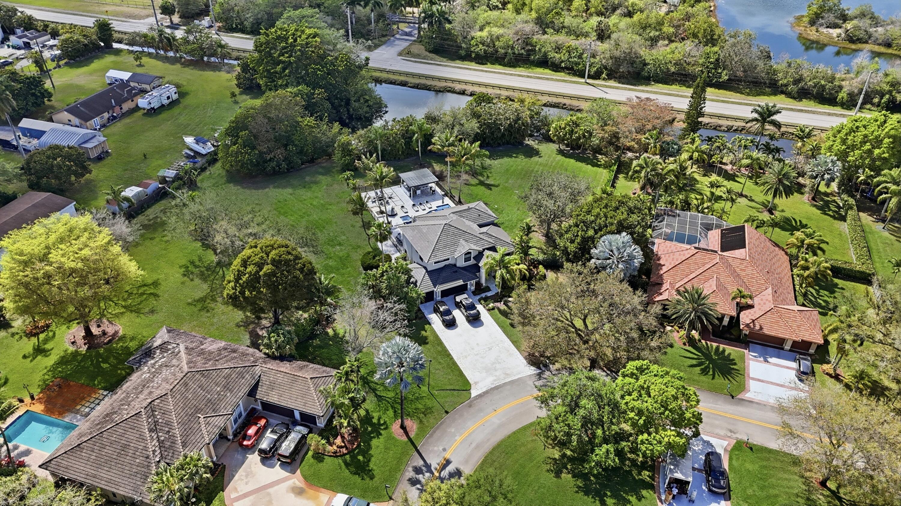 CARLTON ESTATES-2 - Residential