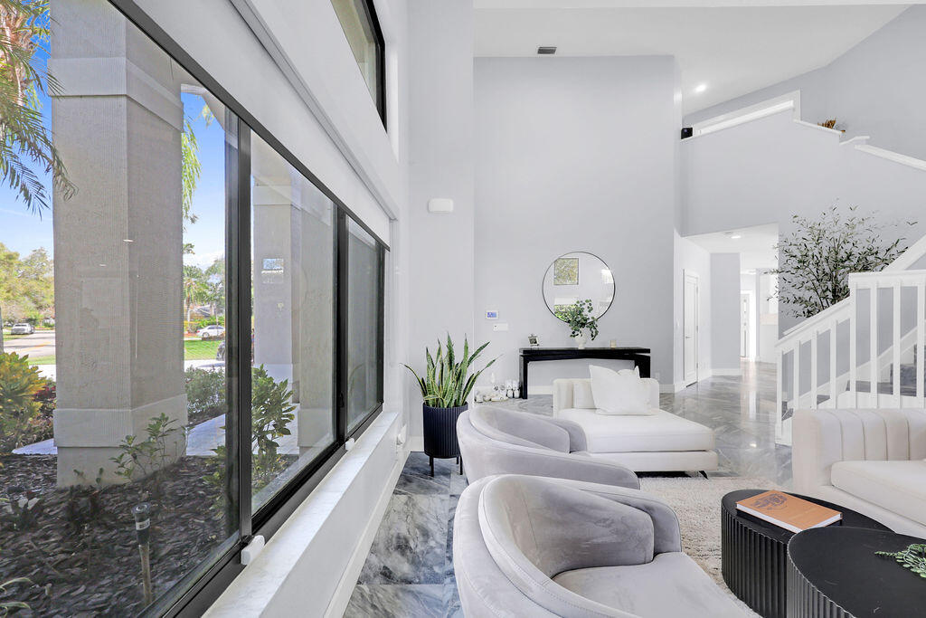 CARLTON ESTATES-2 - Residential