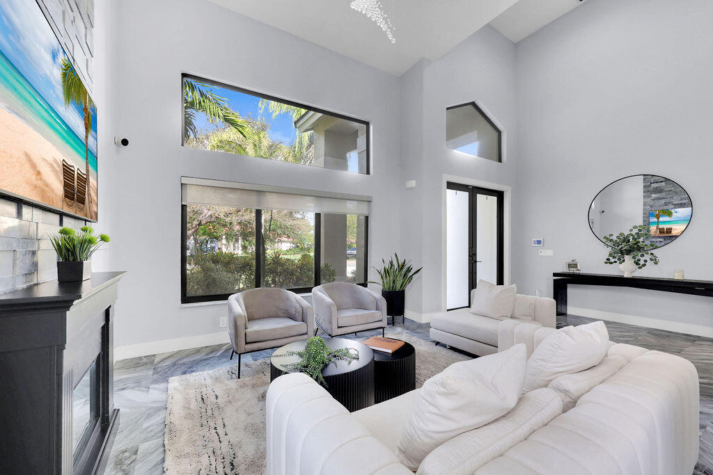 CARLTON ESTATES-2 - Residential