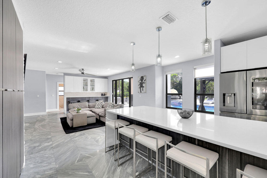 CARLTON ESTATES-2 - Residential