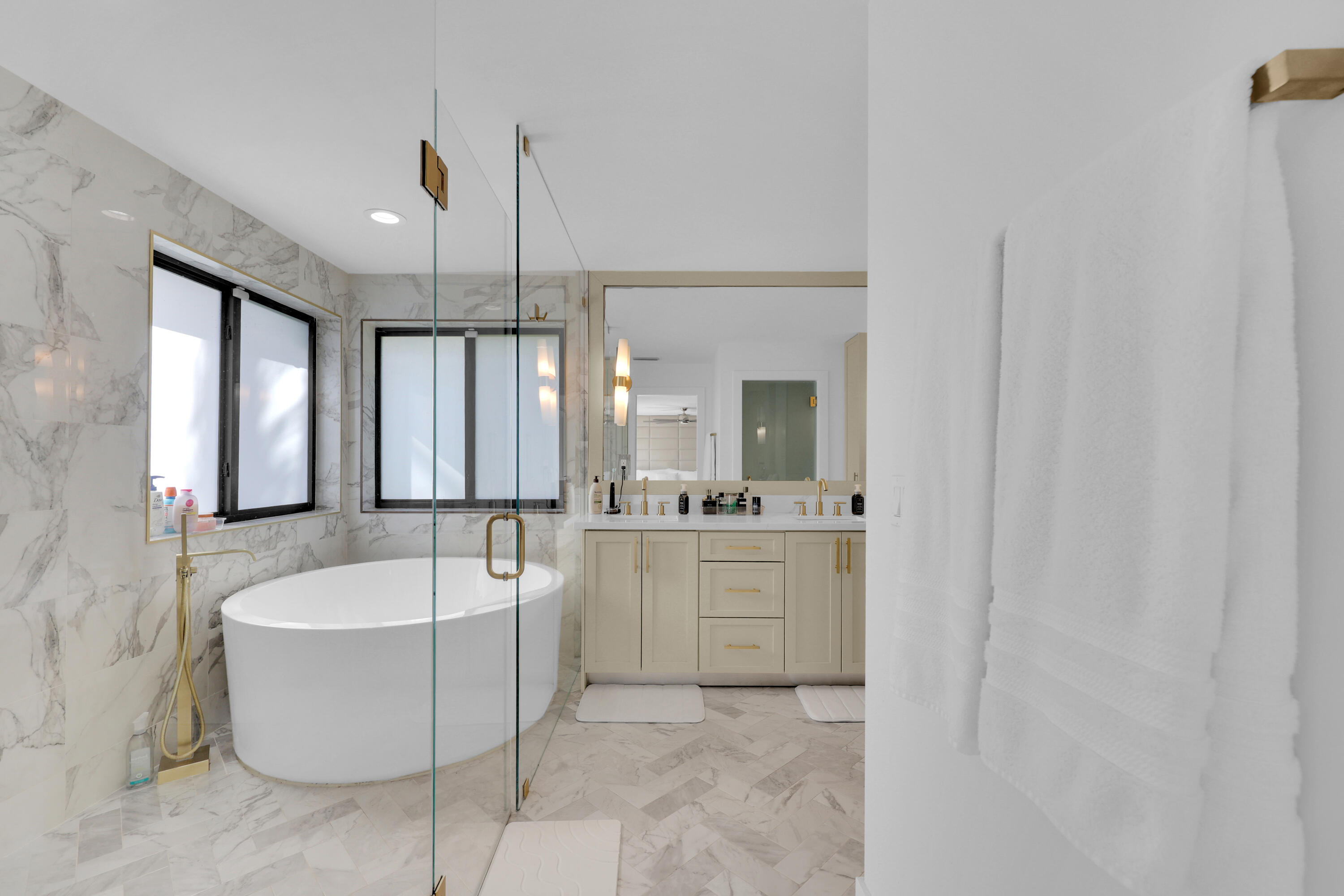 CARLTON ESTATES-2 - Residential