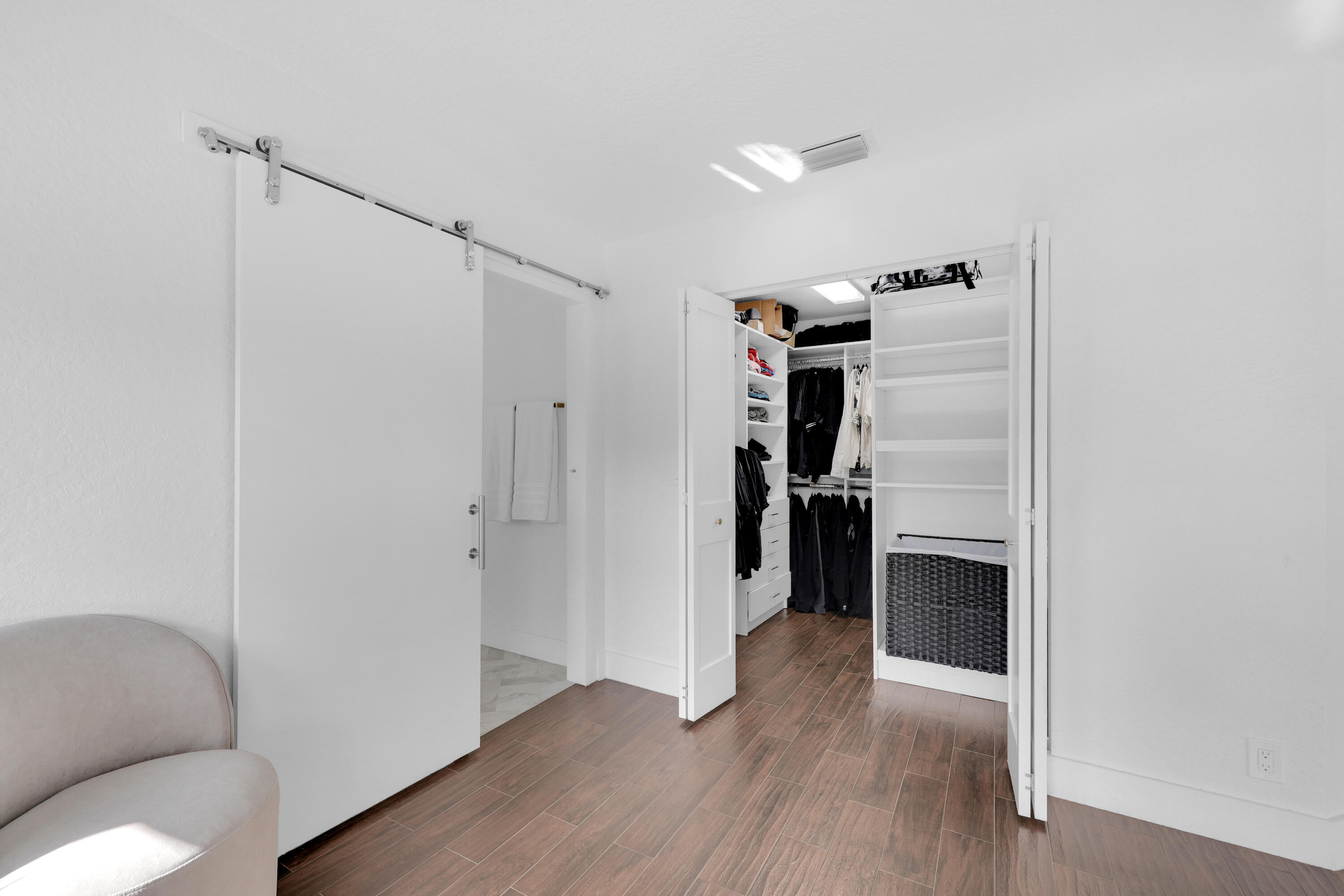 CARLTON ESTATES-2 - Residential