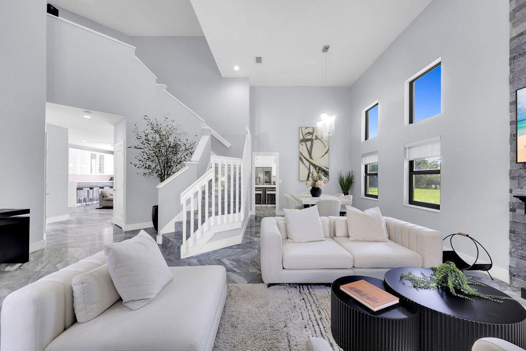 CARLTON ESTATES-2 - Residential