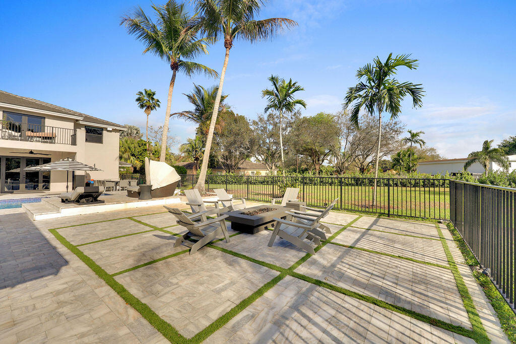 CARLTON ESTATES-2 - Residential