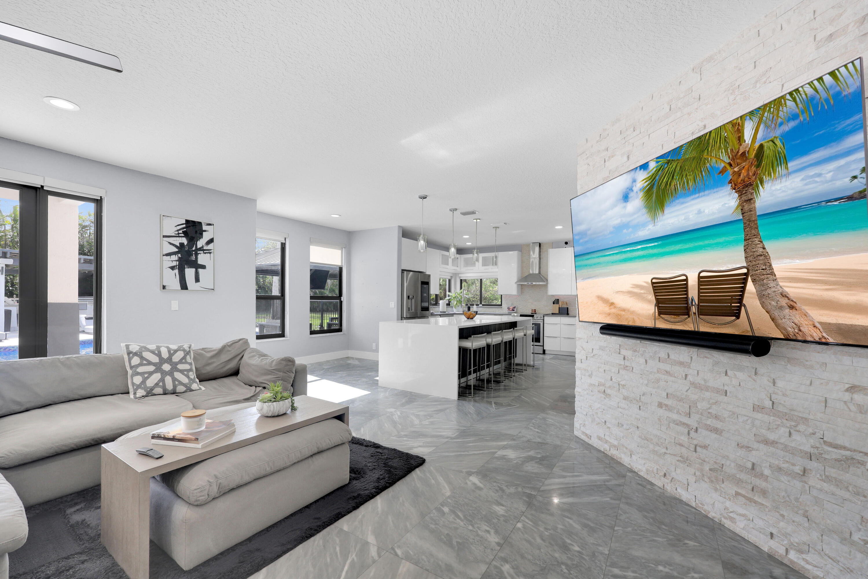 CARLTON ESTATES-2 - Residential