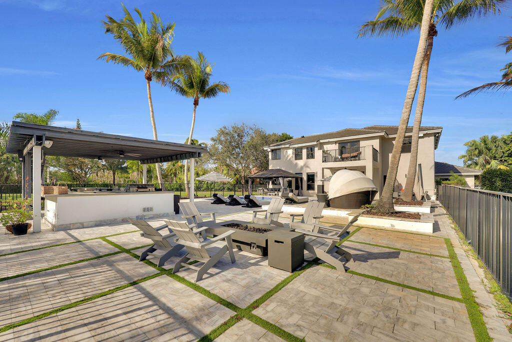 CARLTON ESTATES-2 - Residential