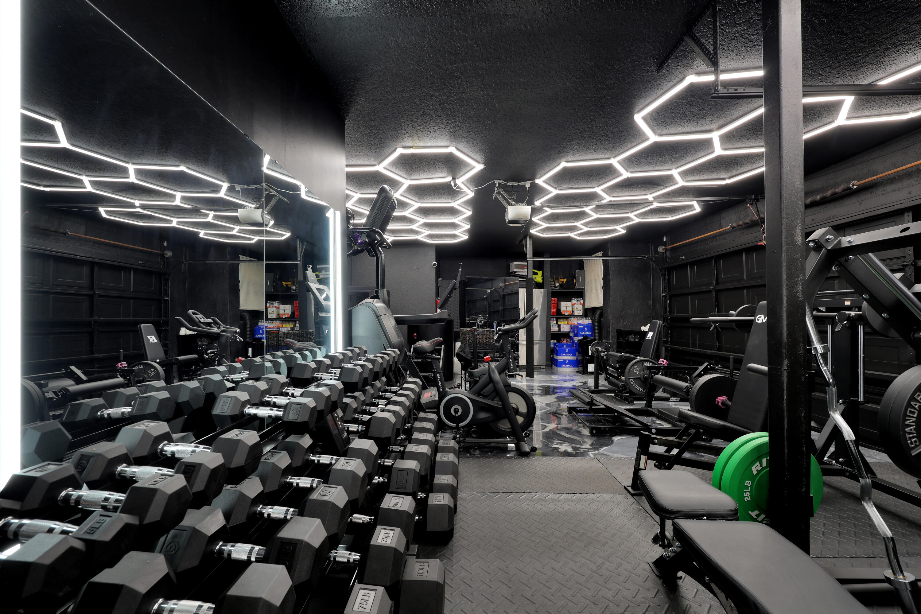 CARLTON ESTATES-2 - Residential