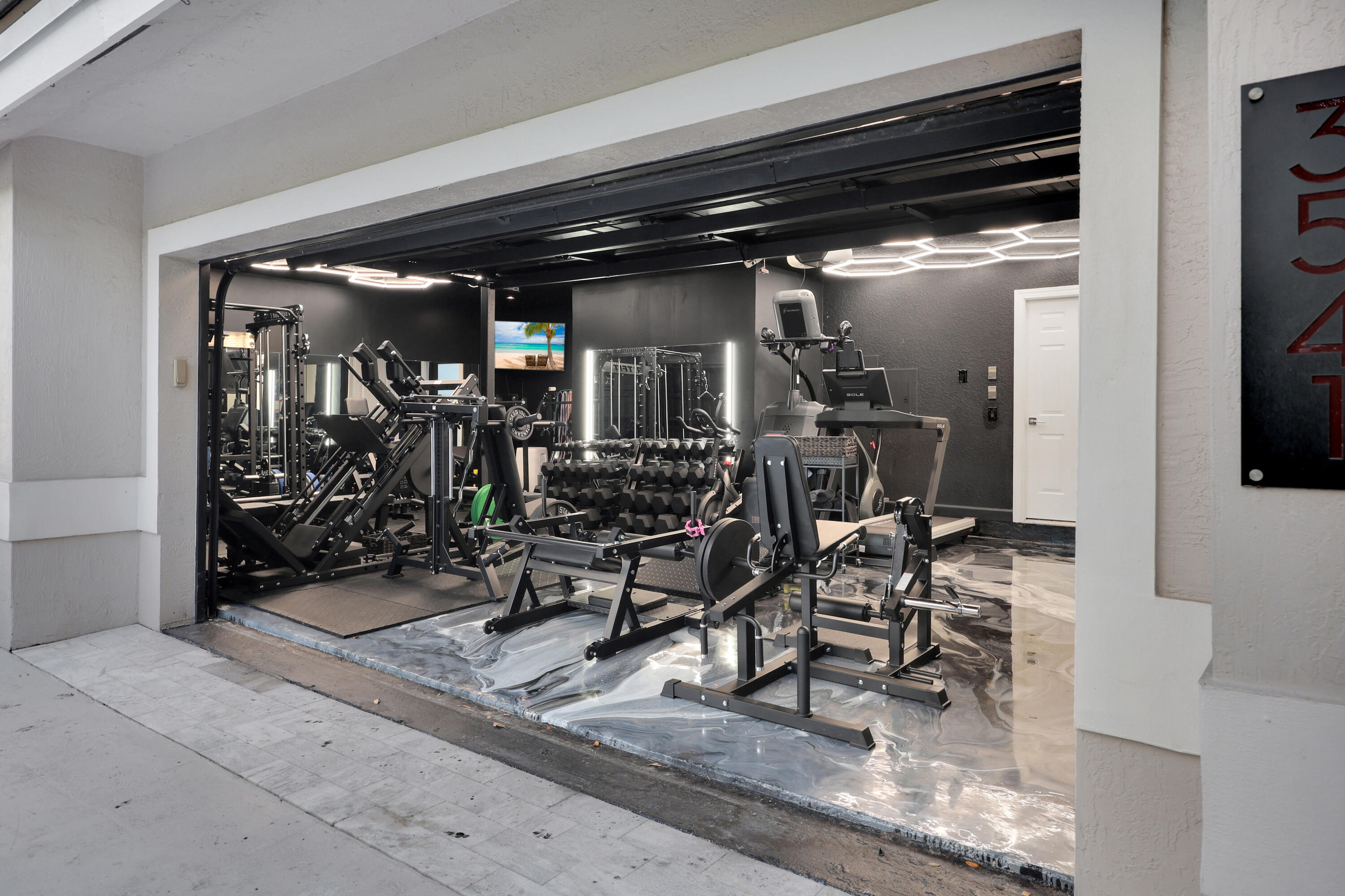 CARLTON ESTATES-2 - Residential