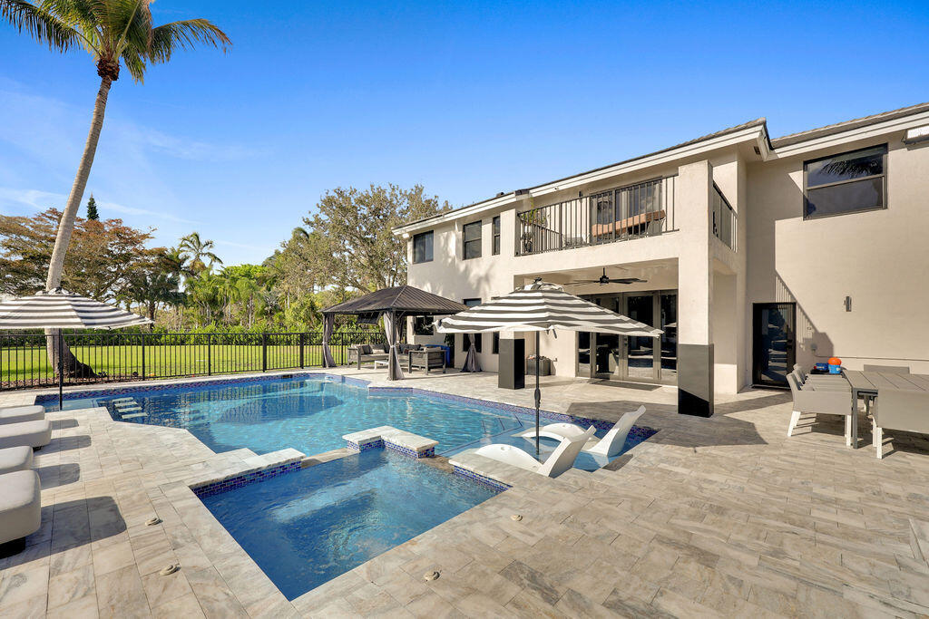 CARLTON ESTATES-2 - Residential