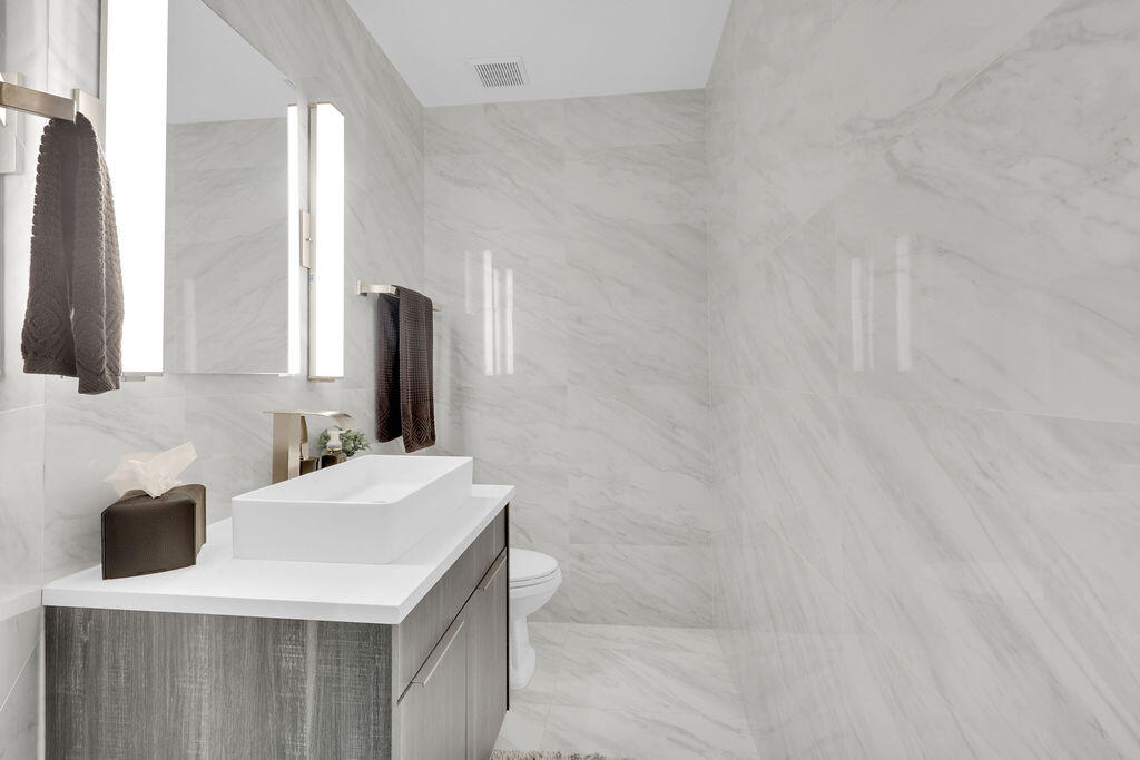 CARLTON ESTATES-2 - Residential