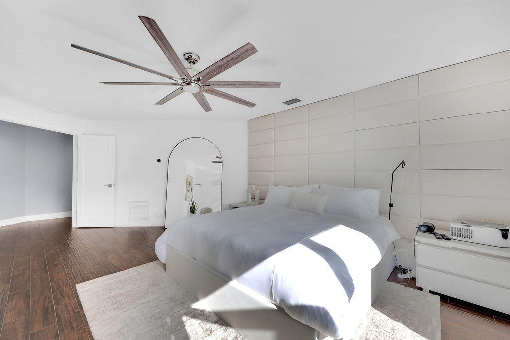 CARLTON ESTATES-2 - Residential