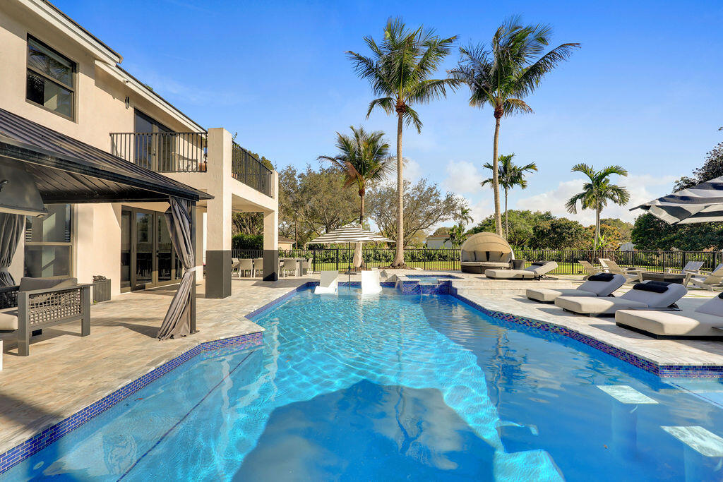 CARLTON ESTATES-2 - Residential