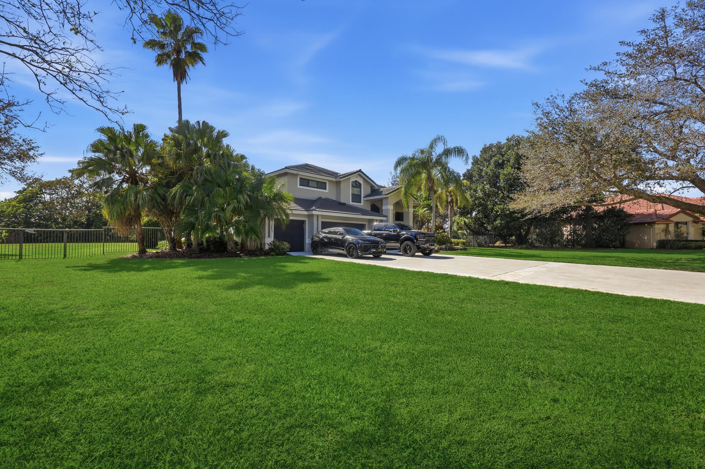 CARLTON ESTATES-2 - Residential