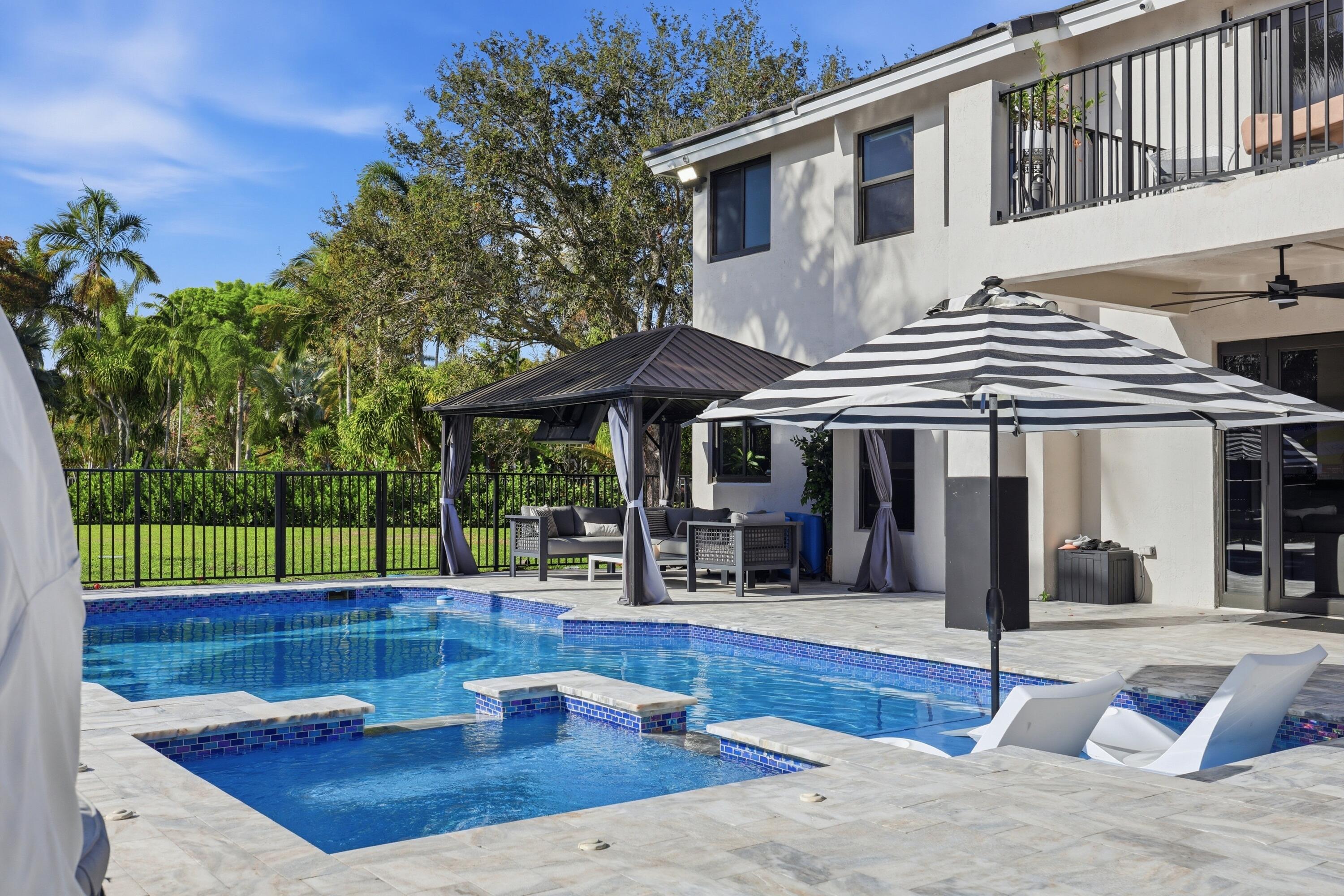 CARLTON ESTATES-2 - Residential