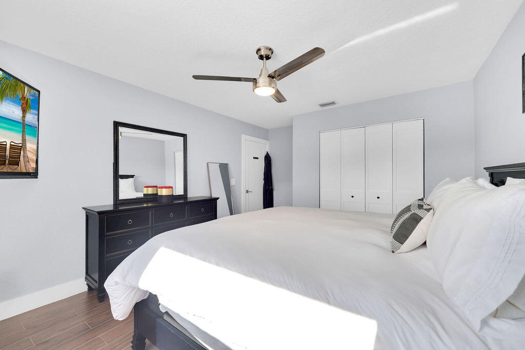 CARLTON ESTATES-2 - Residential